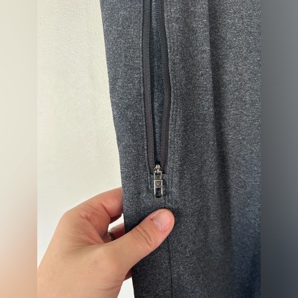Lululemon Men's Pants Sweatpants Straight Leg Kung Fu Luon Grey Large - Picture 2 of 8